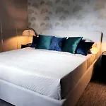 Apartamento Marrone - Relais - *