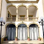 Marrone - Relais - Marsala