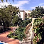 Marrone - Relais - Marsala